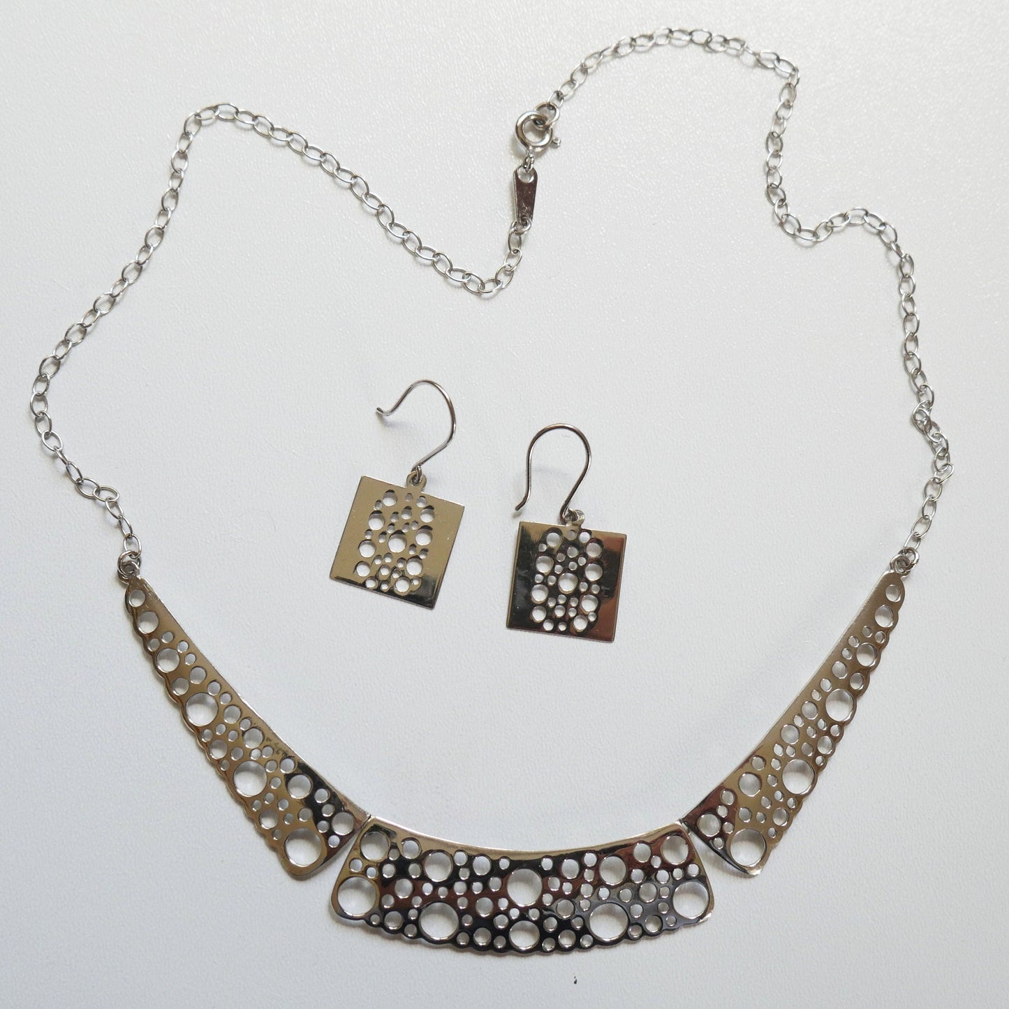 Modernist “Pitsi” Silver Necklace and Earrings Set by Liisa Vitali, Finland (B001)