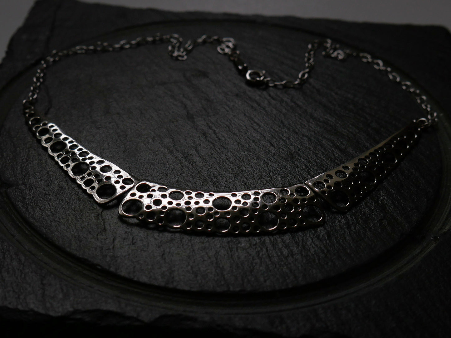 Modernist “Pitsi” Silver Necklace and Earrings Set by Liisa Vitali, Finland (B001)