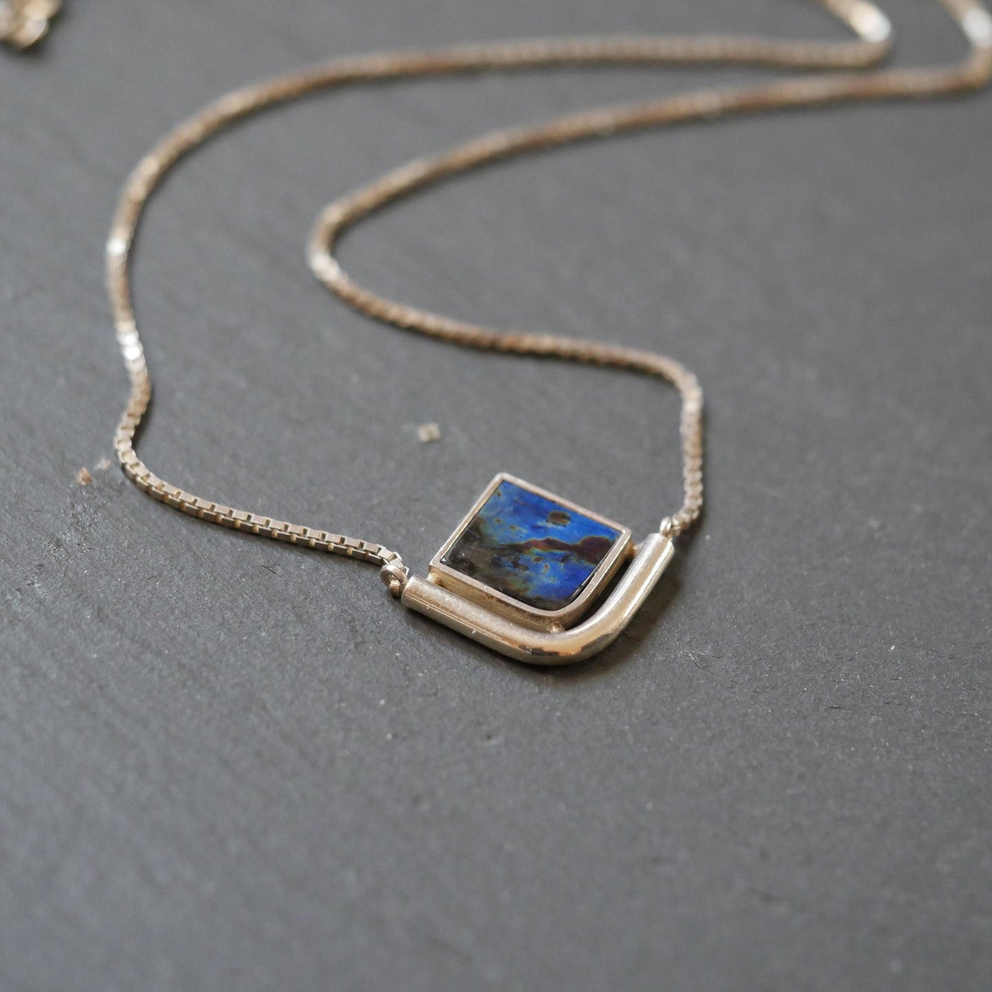 Vintage Modernist Pendant from Finland. Sterling Silver 925 with Spectrolite (B052)